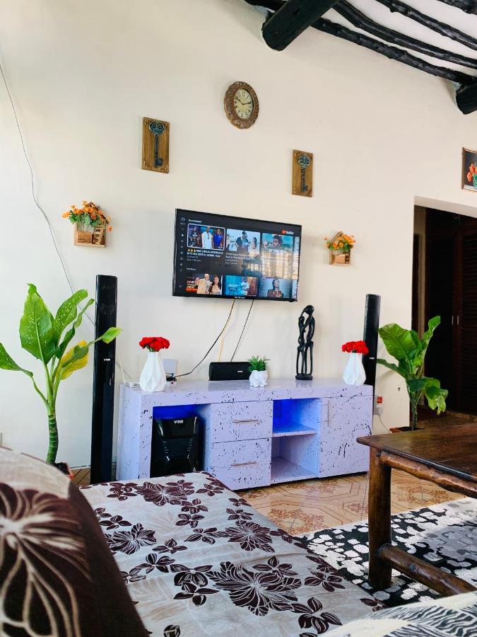 Jambo Diani 1-Bedroom Apartment Close To The Beach Diani Beach Eksteriør billede