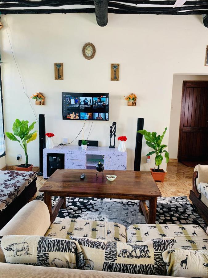 Jambo Diani 1-Bedroom Apartment Close To The Beach Diani Beach Eksteriør billede